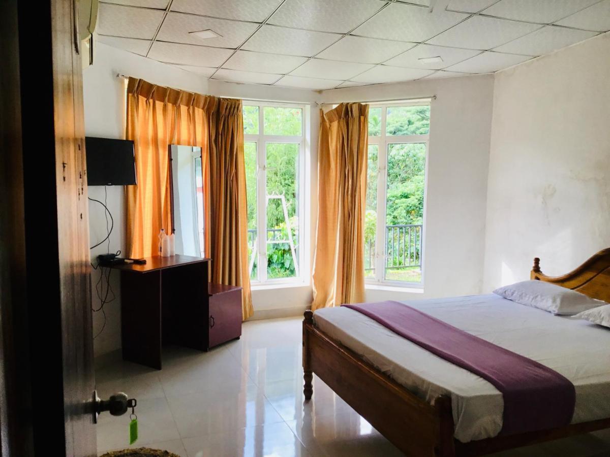 Diyaluma Falls Inn Koslanda Exterior photo